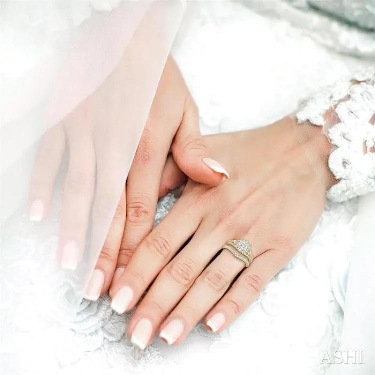 1 Ctw Diamond Wedding Set with 7/8 Ctw Princess Cut Engagement Ring and 1/6 Ctw Wedding Band in 14K Yellow Gold