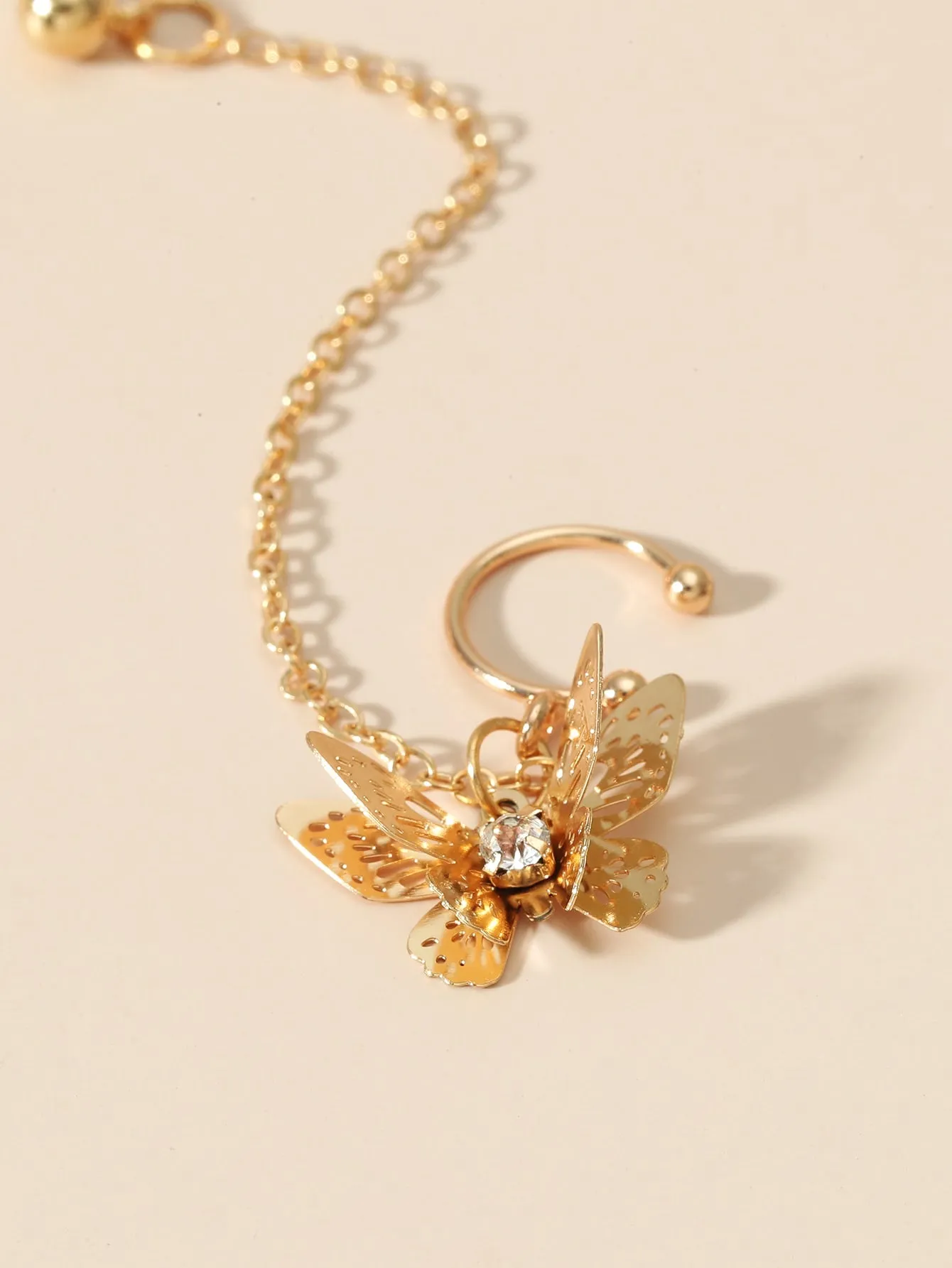 1pc Chain Decor Butterfly Charm Earring