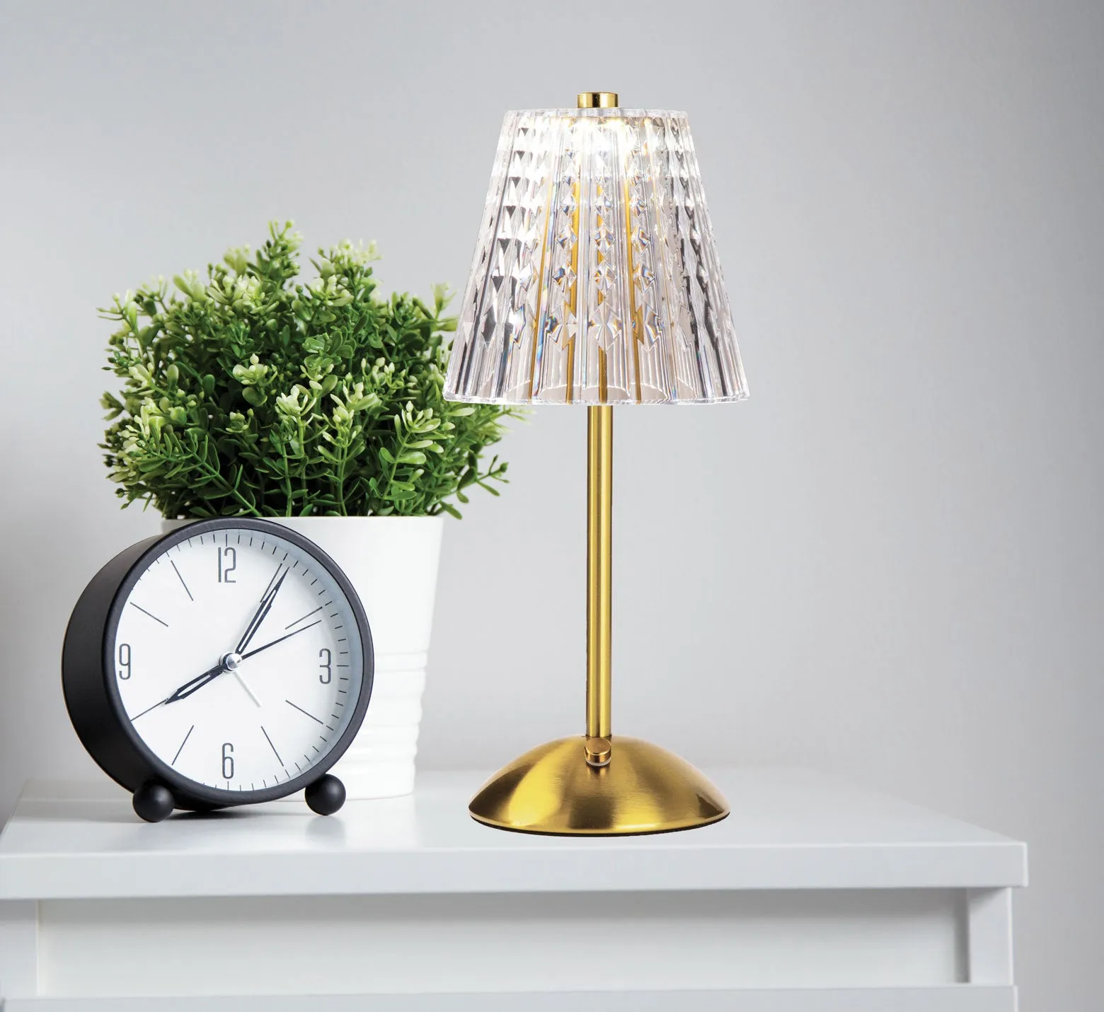 Bell Howell The Addison Lamp