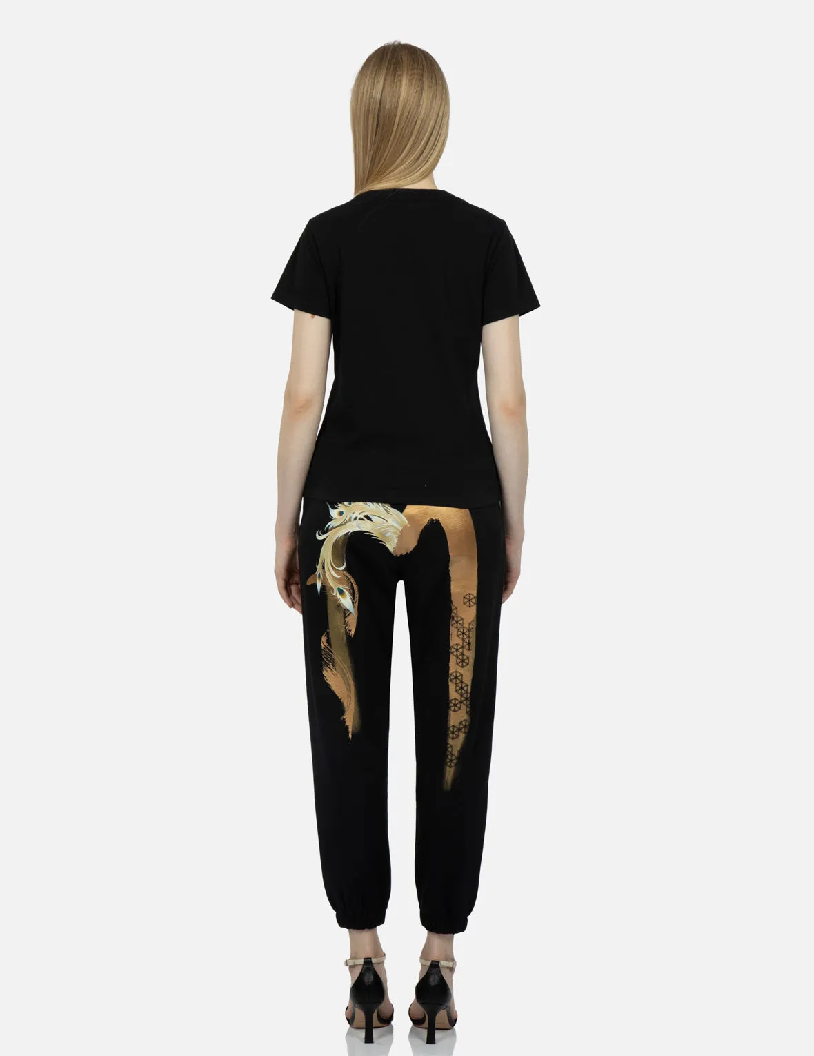 Brocade Seagull Appliqué T-shirt