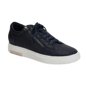 Carson Sneaker in Navy Leather