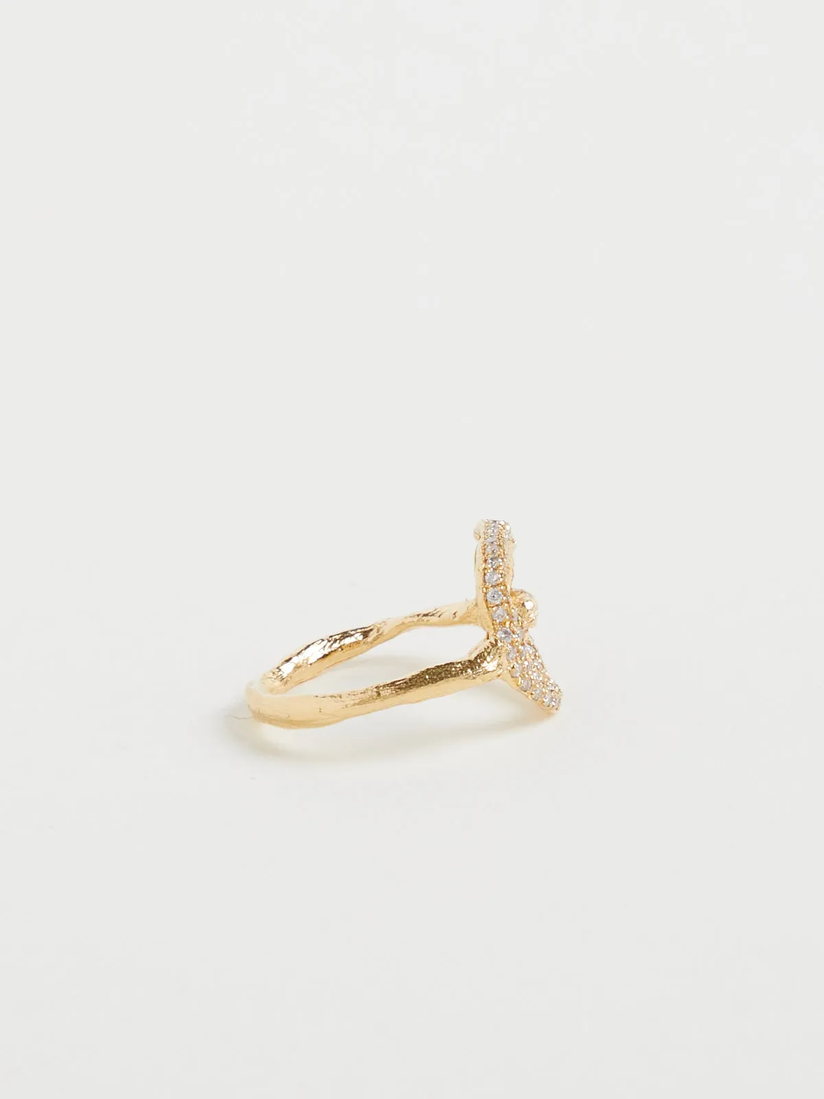 Circle Ring in 18k Yellow with White Diamonds