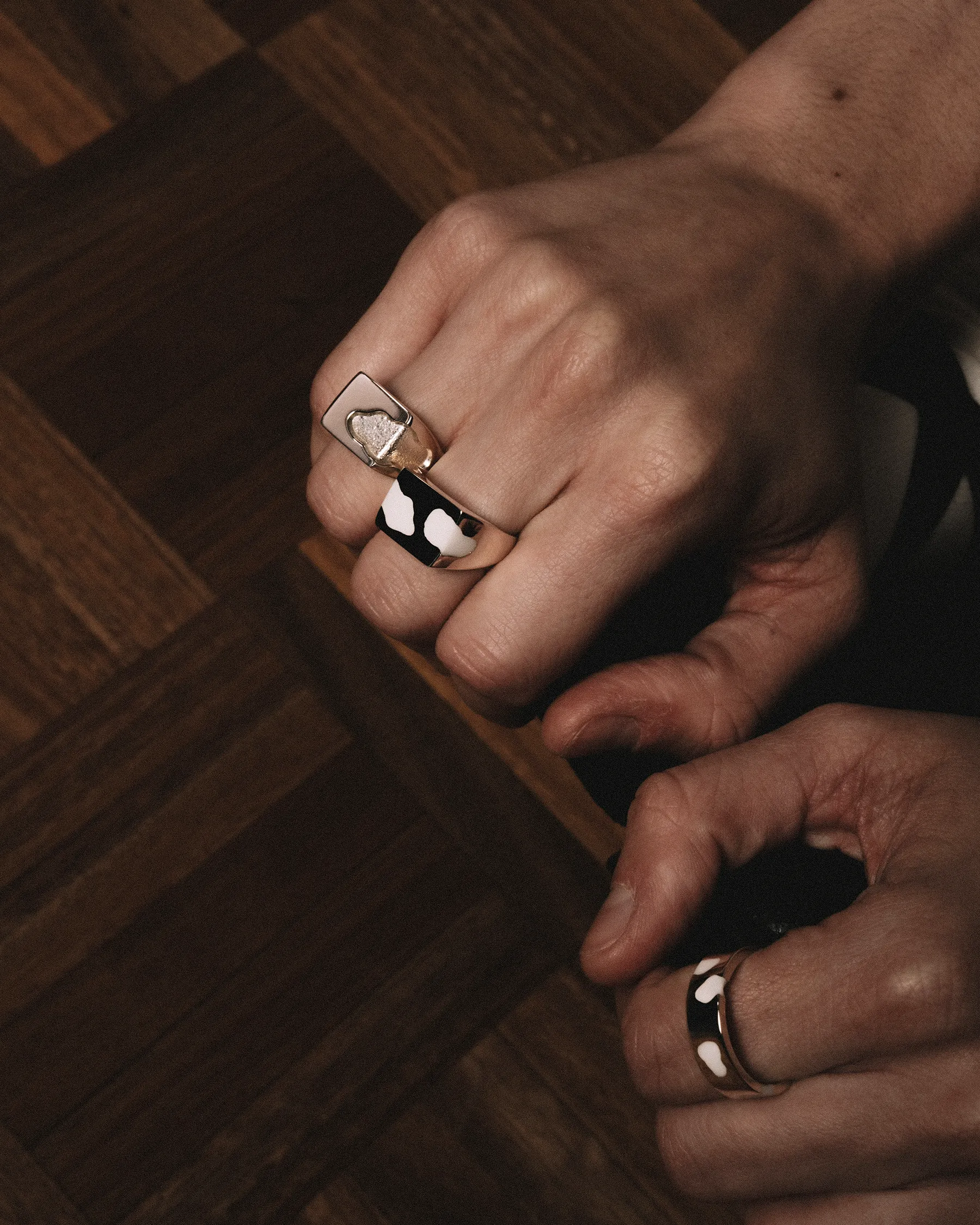 Classic Band Ring - White