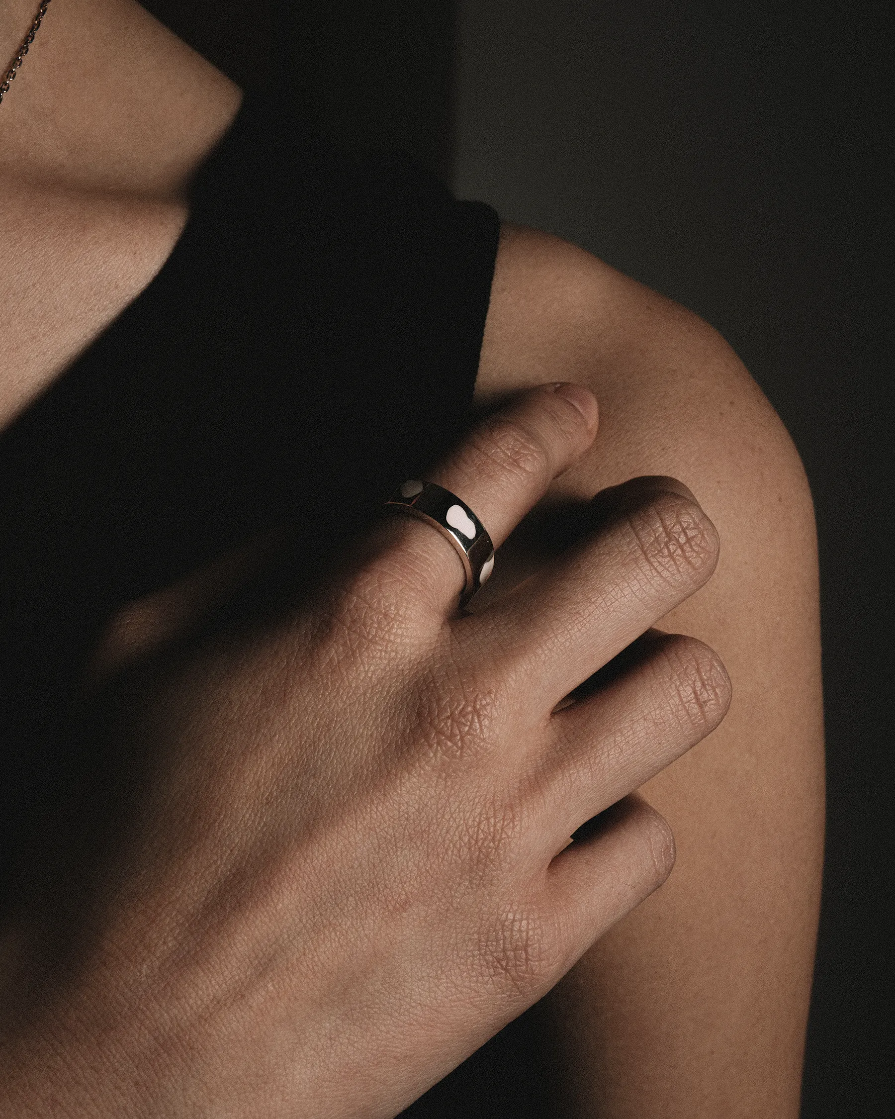 Classic Band Ring - White