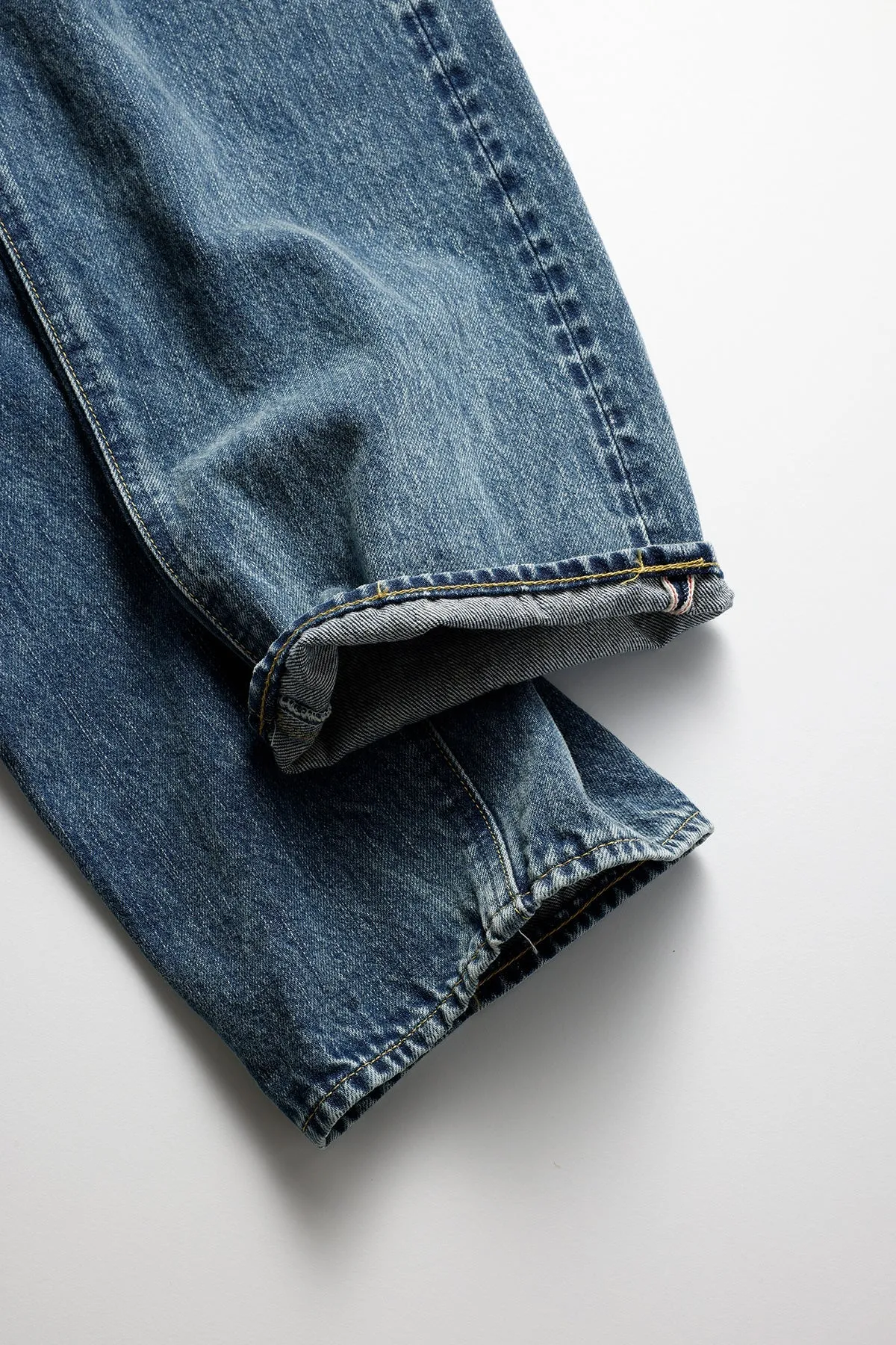 CLASSIC STRAIGHT DENIM CS110