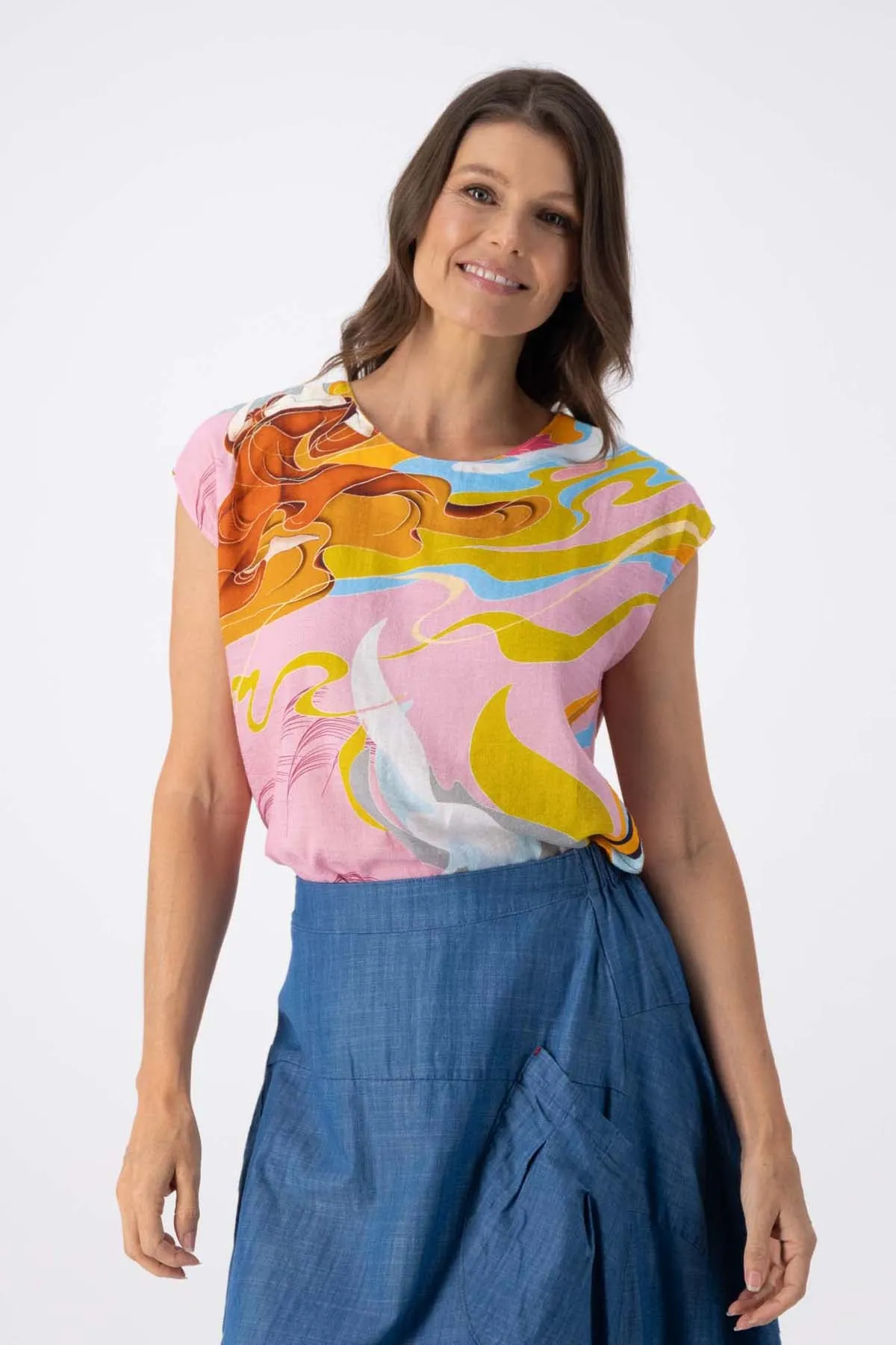 Faith Tee Pink in Seersucker