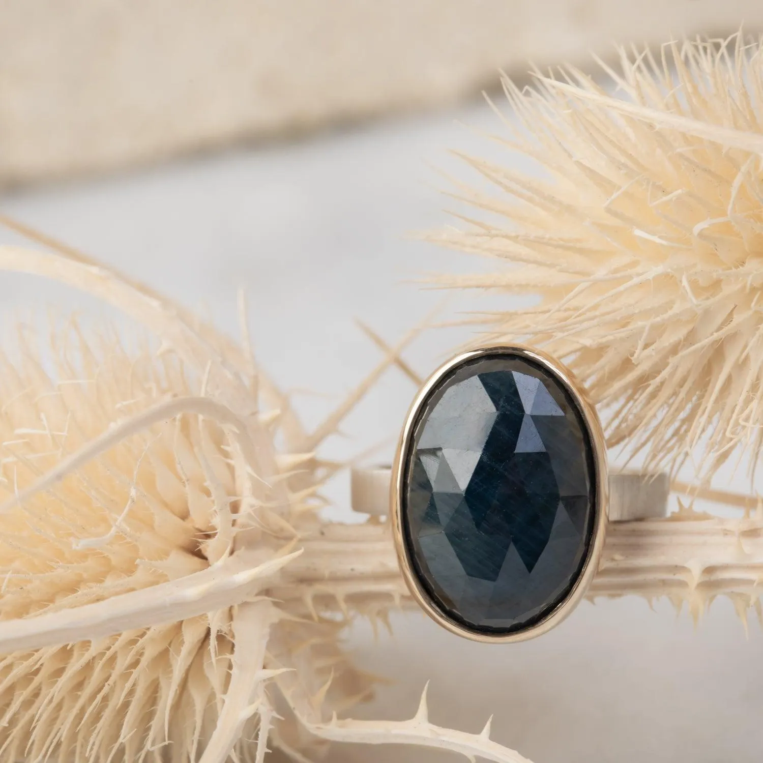 Halle - Sapphire Ring
