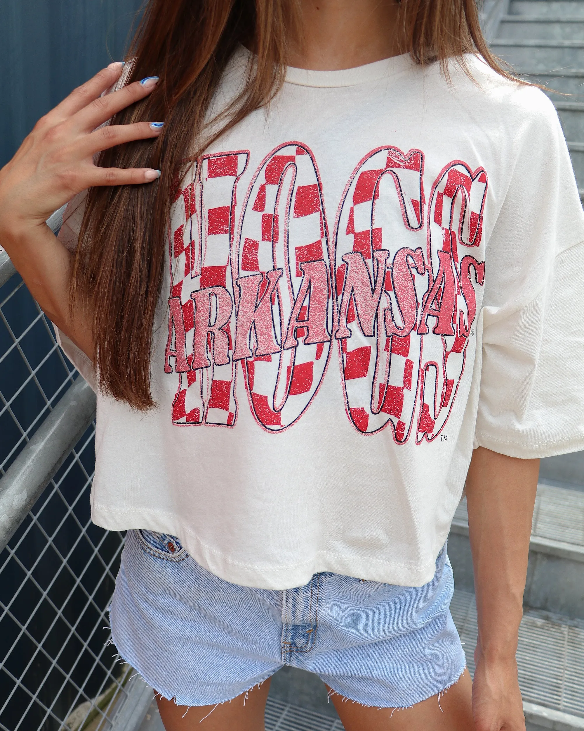 Hogs Twisted Check White Cropped Tee