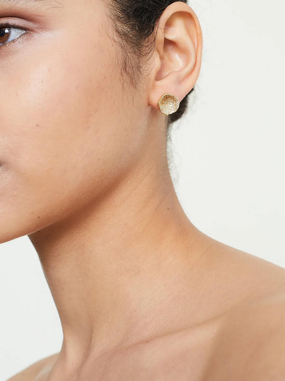 Large Hydra Studs in 18k Yellow Gold with Grey and Black Diamonds
