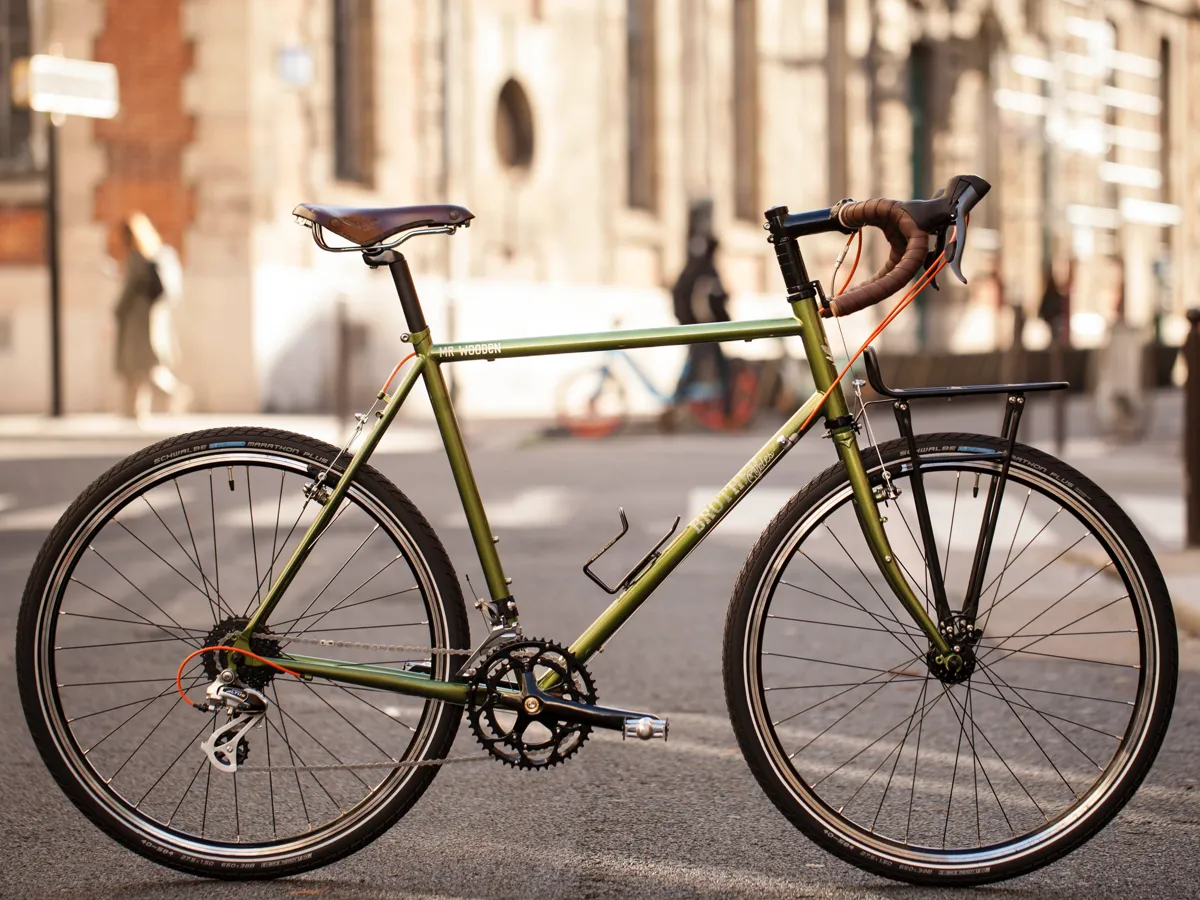 LEWIS'S BROTHER CYCLES MR WOODEN
