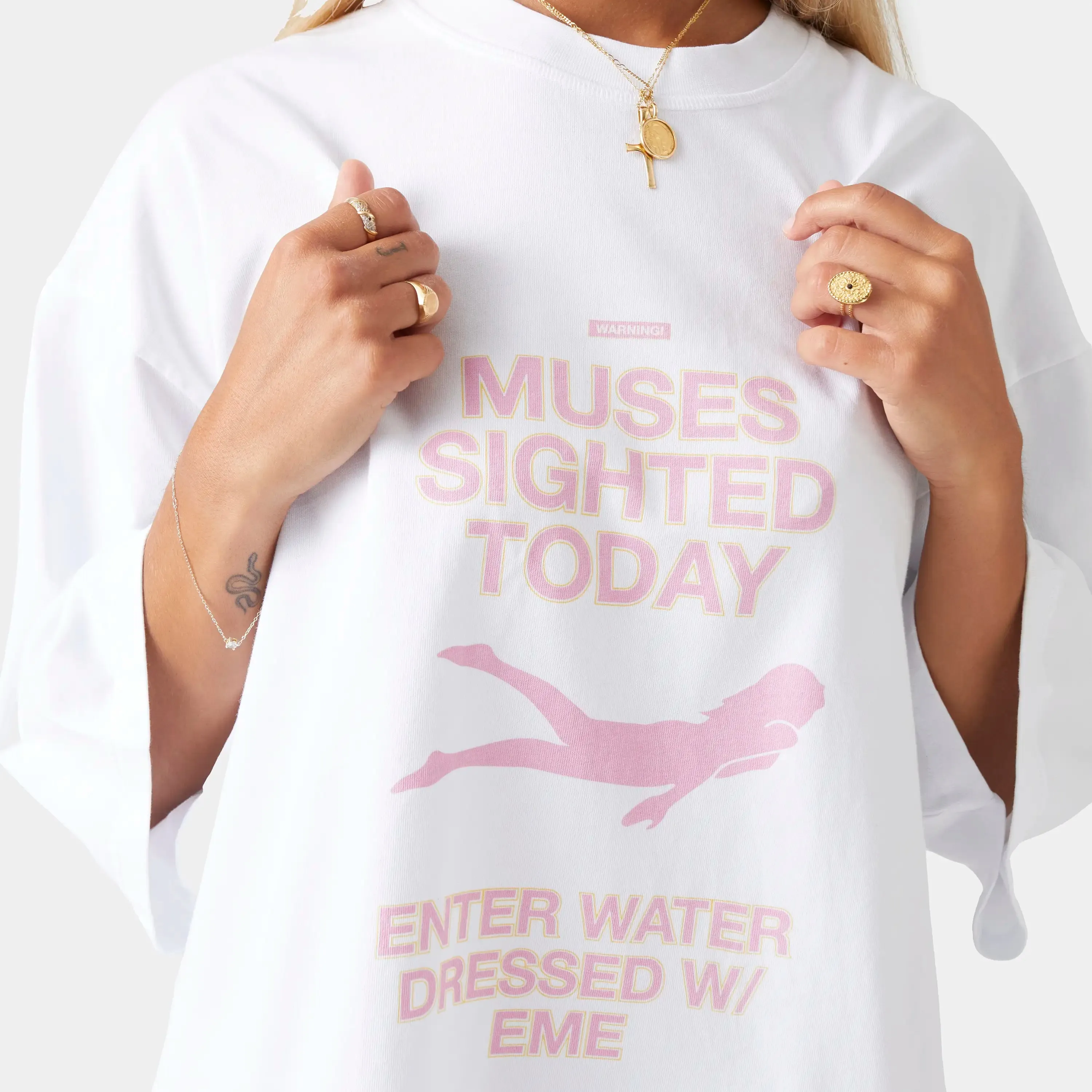 Muses Cropped Boxy Tee