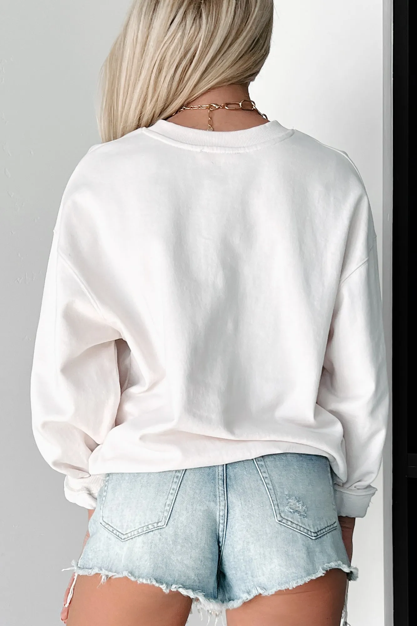 "I'm Already Lucky" Graphic Crewneck Sweatshirt (Ivory)