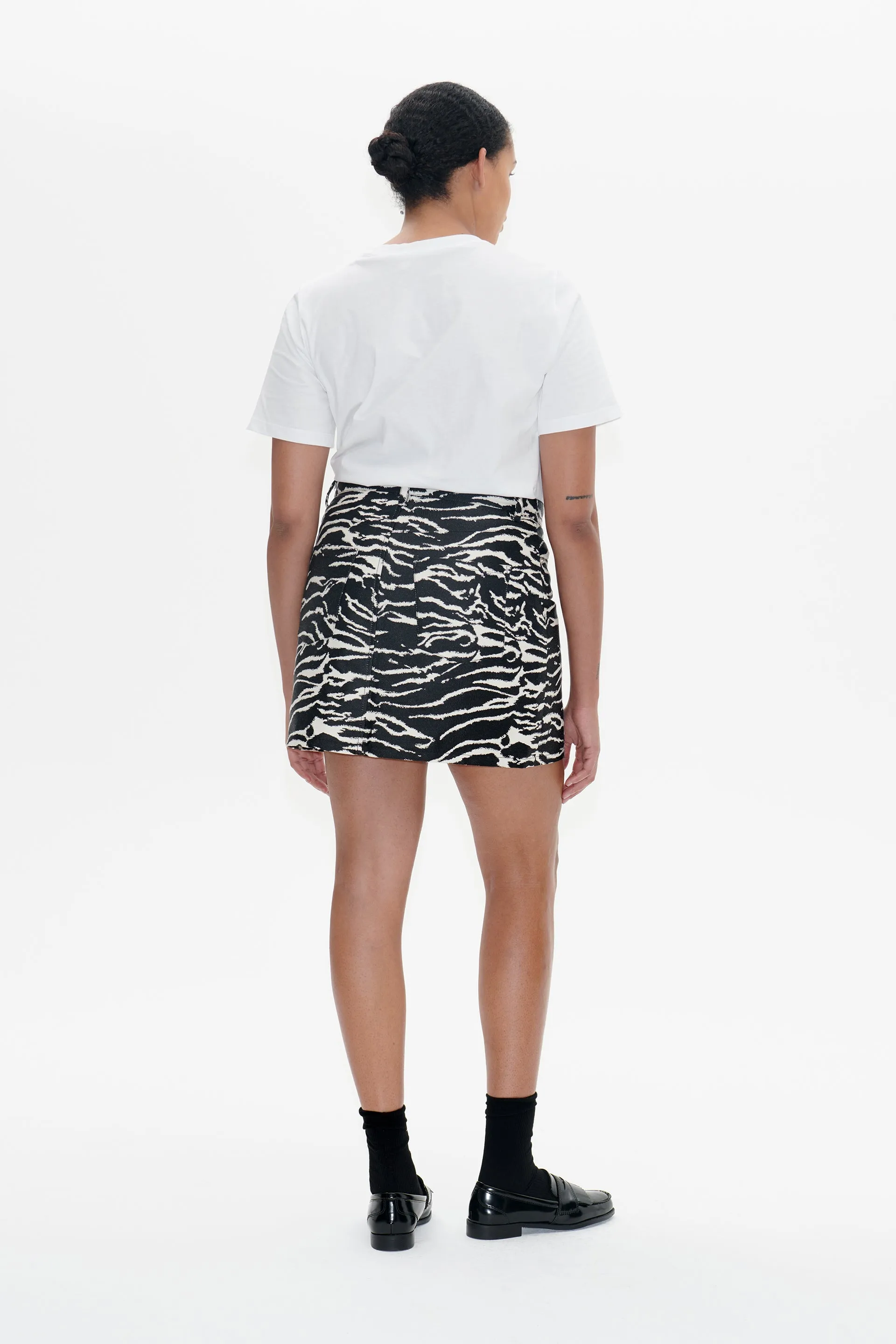 SILIE | Black Whisper Zebra
