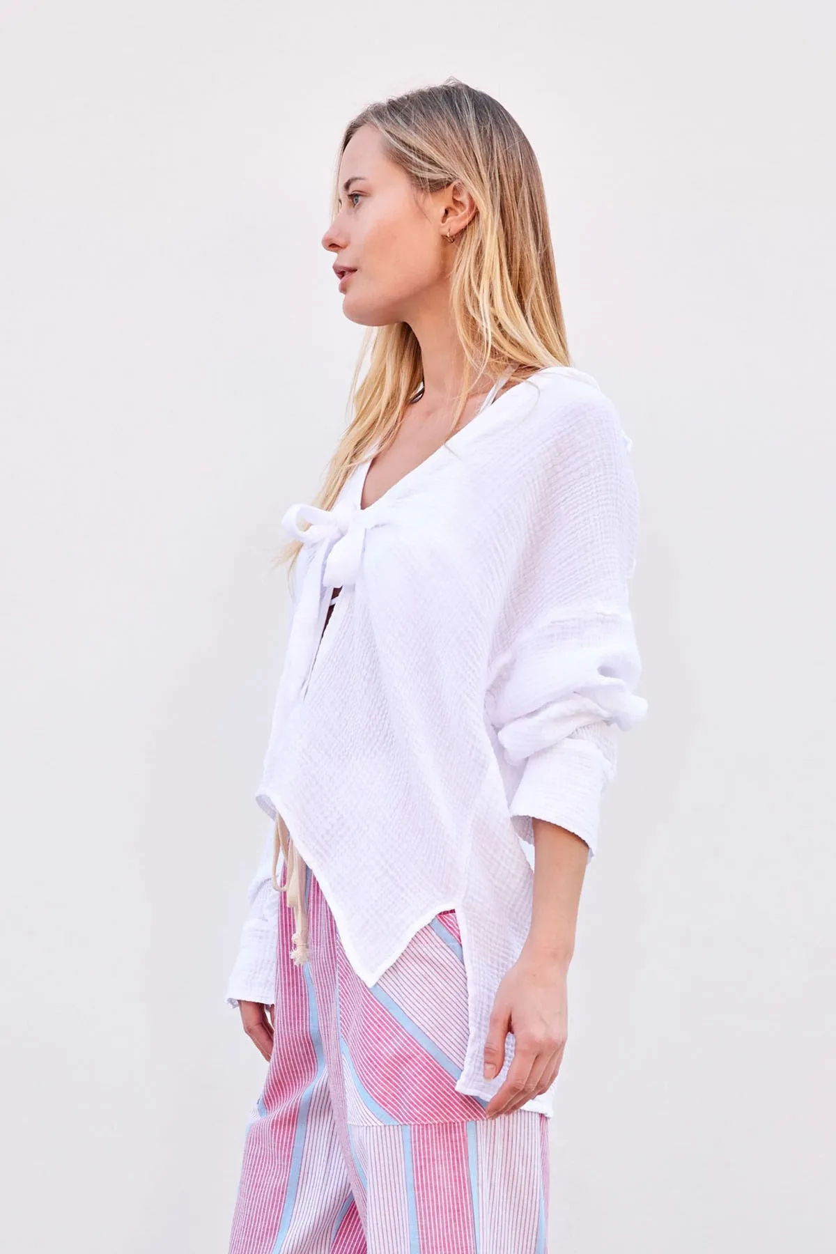 Sundry Tie Shirt in Optic White
