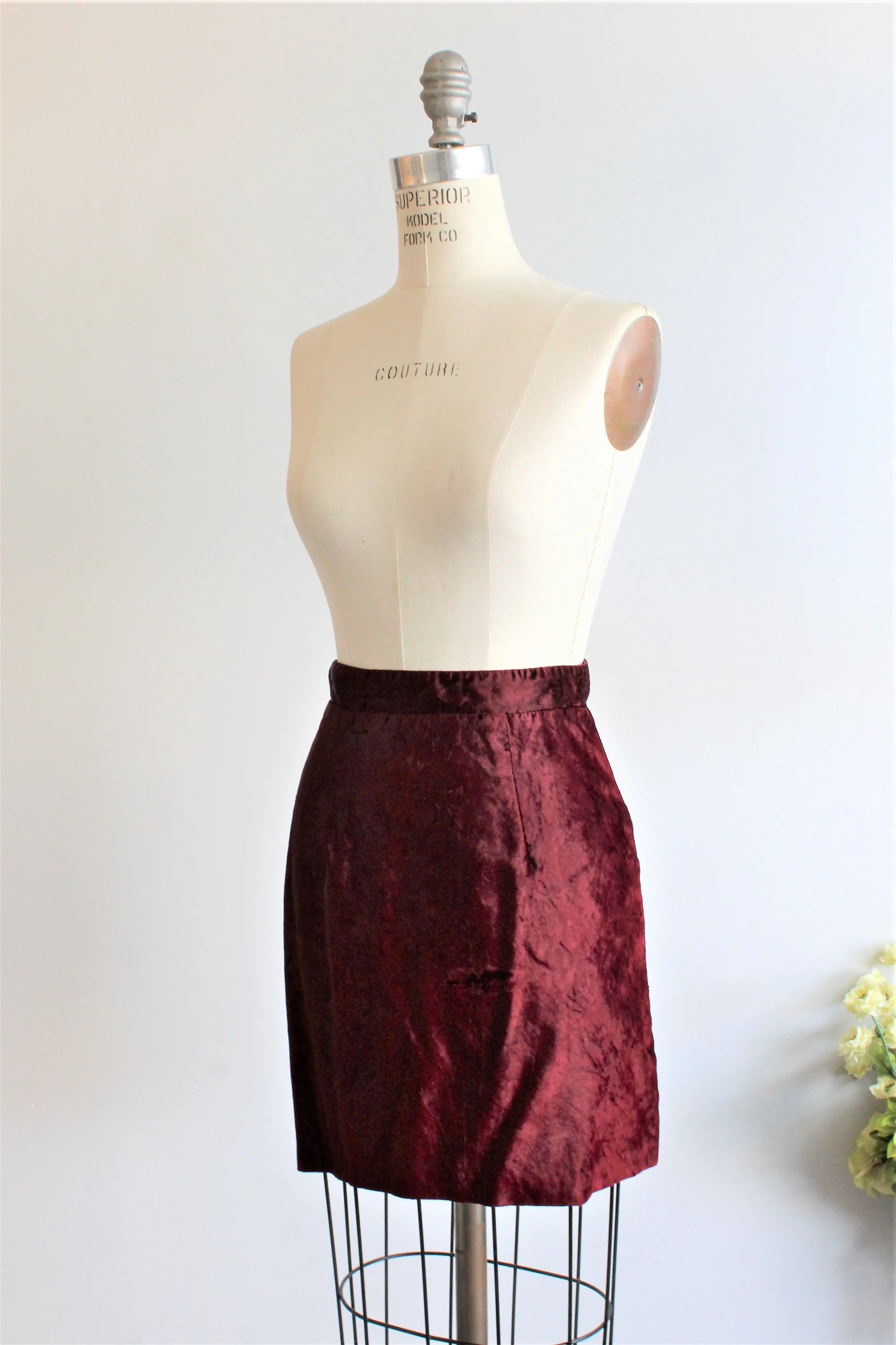Vintage 1990s Red Velvet Mini Skirt by Rampage