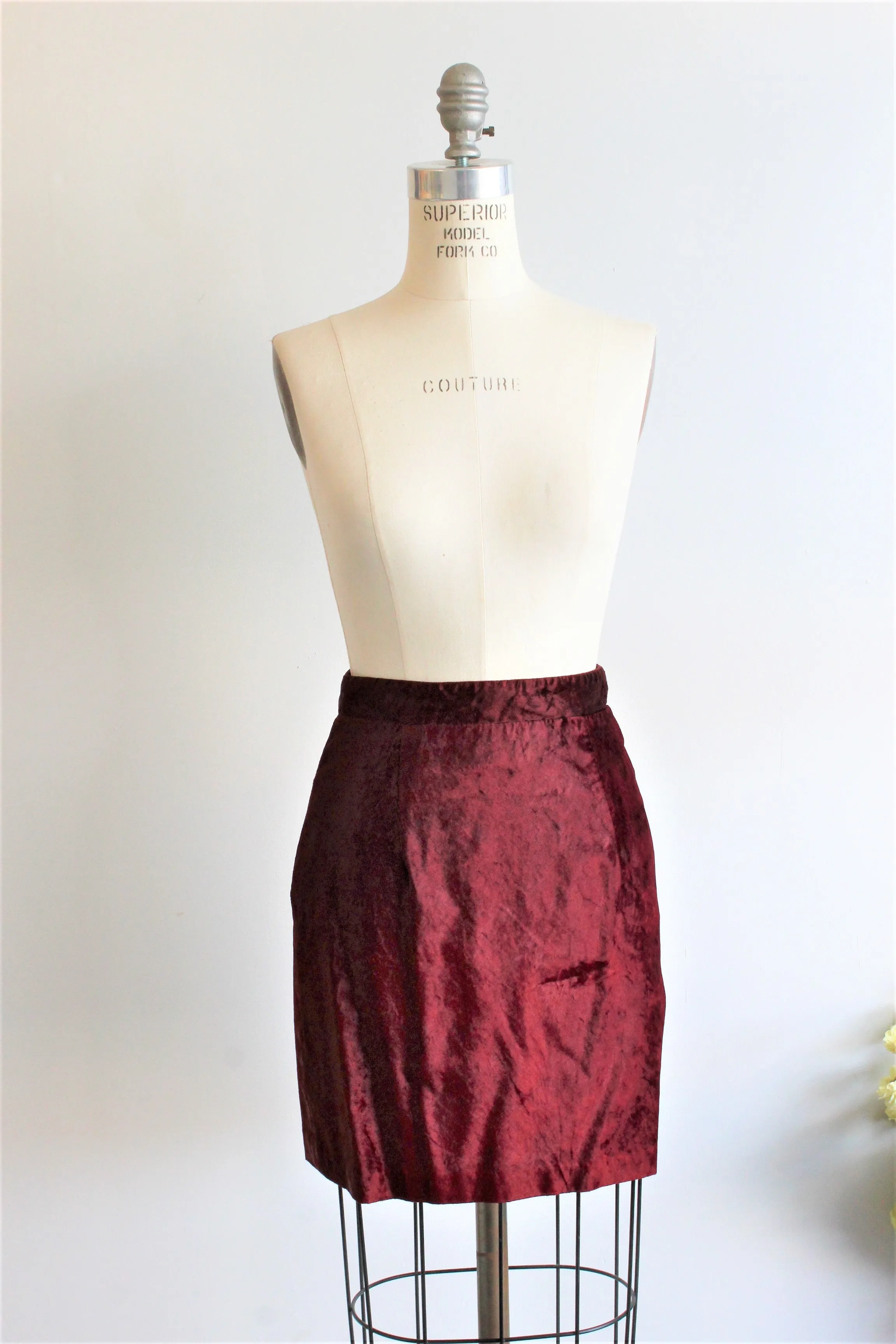 Vintage 1990s Red Velvet Mini Skirt by Rampage