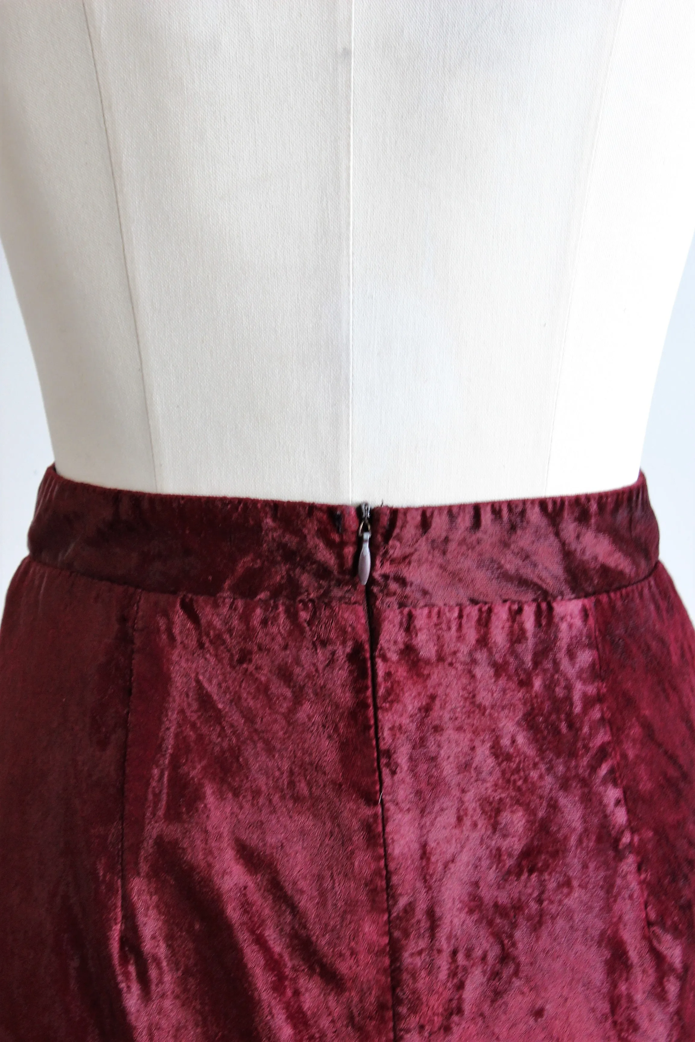Vintage 1990s Red Velvet Mini Skirt by Rampage